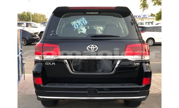 Buy Import Toyota Land Cruiser Black Car in Import - Dubai in Dhufar Buy Import Toyota Land Cruiser Black Car in Import - Dubai in Dhufar