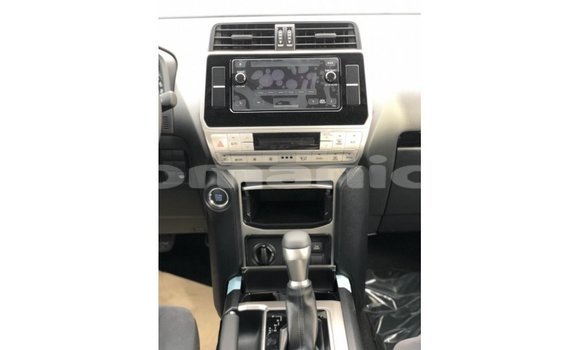 Buy Import Toyota Prado Blue Car in Import - Dubai in Dhufar Buy Import Toyota Prado Blue Car in Import - Dubai in Dhufar