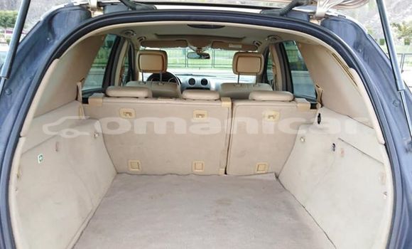 Buy Used Mercedes-Benz ML–Class Beige Car in Masqat in Masqat Buy Used Mercedes-Benz ML–Class Beige Car in Masqat in Masqat