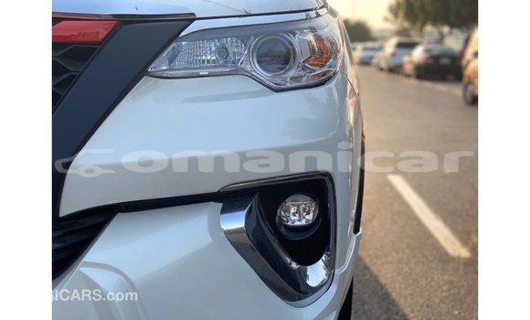 Buy Import Toyota Fortuner White Car in Import - Dubai in Dhufar Buy Import Toyota Fortuner White Car in Import - Dubai in Dhufar