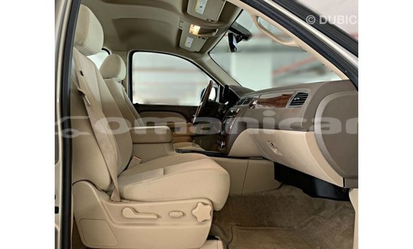 Buy Import Chevrolet Tahoe Other Car in Import - Dubai in Dhufar Buy Import Chevrolet Tahoe Other Car in Import - Dubai in Dhufar