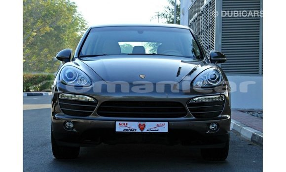 Buy Import Porsche Cayenne Brown Car in Import - Dubai in Dhufar Buy Import Porsche Cayenne Brown Car in Import - Dubai in Dhufar