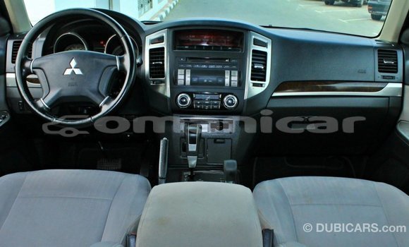 Buy Import Mitsubishi Pajero Brown Car in Import - Dubai in Dhufar Buy Import Mitsubishi Pajero Brown Car in Import - Dubai in Dhufar