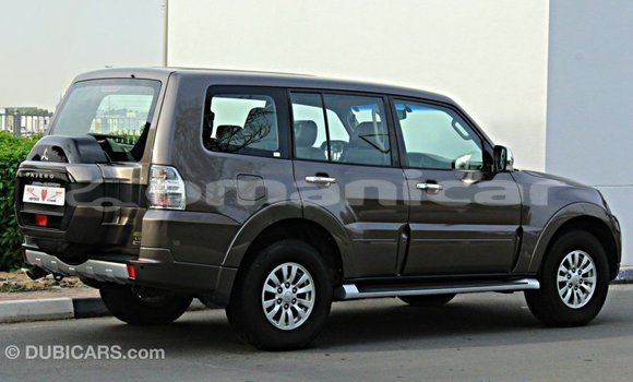 Buy Import Mitsubishi Pajero Brown Car in Import - Dubai in Dhufar Buy Import Mitsubishi Pajero Brown Car in Import - Dubai in Dhufar