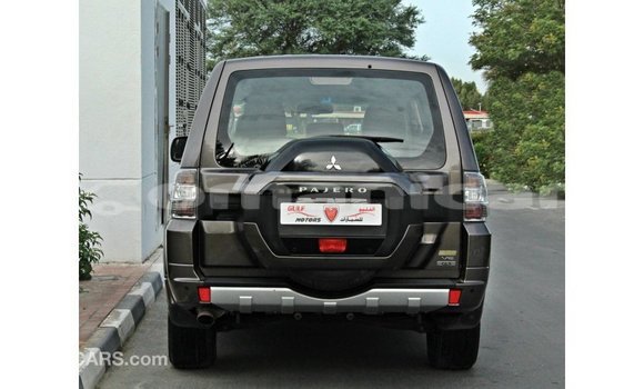 Buy Import Mitsubishi Pajero Brown Car in Import - Dubai in Dhufar Buy Import Mitsubishi Pajero Brown Car in Import - Dubai in Dhufar