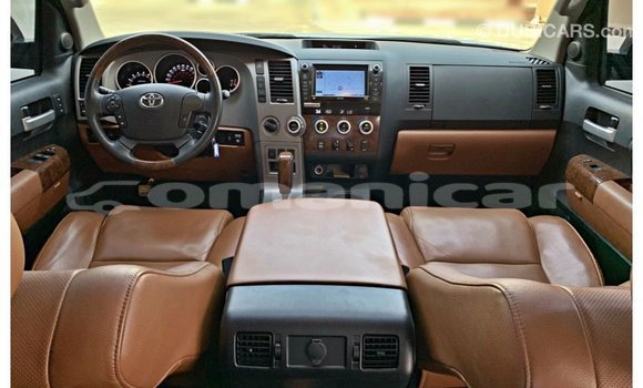 Buy Import Toyota Tundra White Car in Import - Dubai in Dhufar Buy Import Toyota Tundra White Car in Import - Dubai in Dhufar