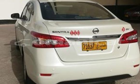 Buy Used Nissan Sentra White Car in Masqat in Masqat Buy Used Nissan Sentra White Car in Masqat in Masqat