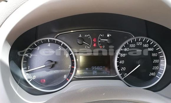 Buy Used Nissan Sentra White Car in Masqat in Masqat Buy Used Nissan Sentra White Car in Masqat in Masqat