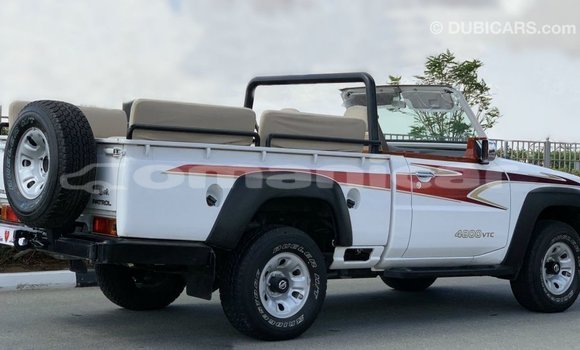 Buy Import Nissan Patrol White Car in Import - Dubai in Dhufar Buy Import Nissan Patrol White Car in Import - Dubai in Dhufar