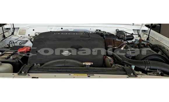 Buy Import Nissan Patrol White Car in Import - Dubai in Dhufar Buy Import Nissan Patrol White Car in Import - Dubai in Dhufar