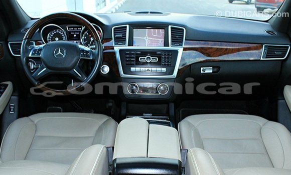 Buy Import Mercedes-Benz 190 White Car in Import - Dubai in Dhufar Buy Import Mercedes-Benz 190 White Car in Import - Dubai in Dhufar