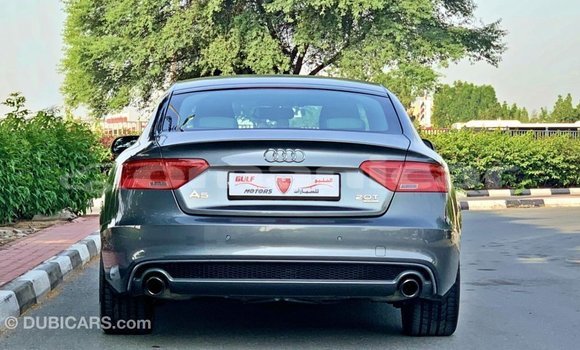 Buy Import Audi 100 Other Car in Import - Dubai in Dhufar Buy Import Audi 100 Other Car in Import - Dubai in Dhufar