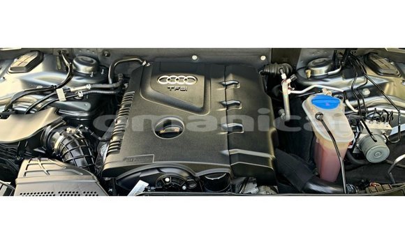 Buy Import Audi 100 Other Car in Import - Dubai in Dhufar Buy Import Audi 100 Other Car in Import - Dubai in Dhufar