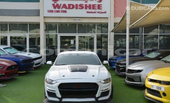Buy Import Ford Mustang White Car in Import - Dubai in Dhufar Buy Import Ford Mustang White Car in Import - Dubai in Dhufar