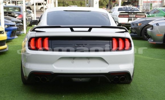 Buy Import Ford Mustang White Car in Import - Dubai in Dhufar Buy Import Ford Mustang White Car in Import - Dubai in Dhufar