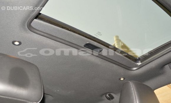 Buy Import Dodge Challenger White Car in Import - Dubai in Dhufar Buy Import Dodge Challenger White Car in Import - Dubai in Dhufar