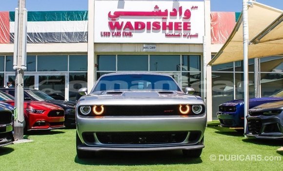 Buy Import Dodge Challenger Other Car in Import - Dubai in Dhufar Buy Import Dodge Challenger Other Car in Import - Dubai in Dhufar