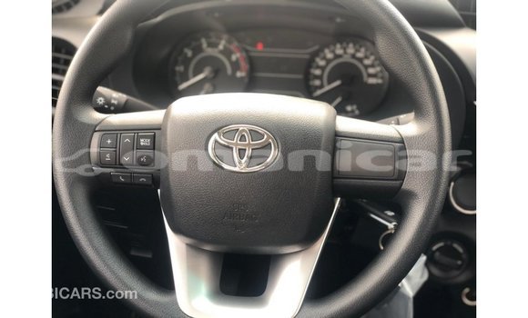 Buy Import Toyota Hilux White Car in Import - Dubai in Dhufar Buy Import Toyota Hilux White Car in Import - Dubai in Dhufar