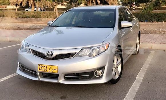 Buy Used Toyota Camry Silver Car in Muscat in Masqat Buy Used Toyota Camry Silver Car in Muscat in Masqat