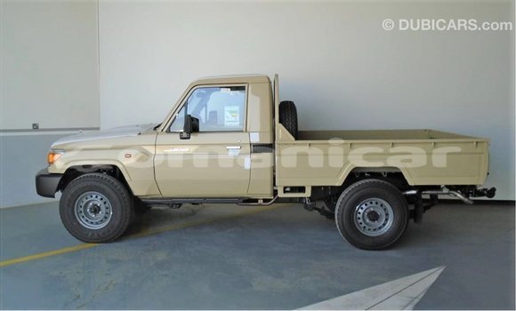 Buy Import Toyota Land Cruiser Beige Car in Import - Dubai in Dhufar Buy Import Toyota Land Cruiser Beige Car in Import - Dubai in Dhufar
