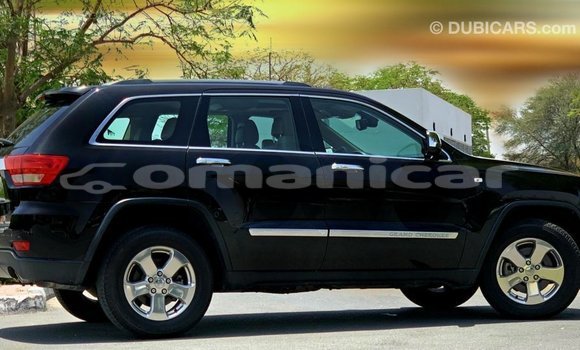 Buy Import Jeep Grand Cherokee Black Car in Import - Dubai in Dhufar Buy Import Jeep Grand Cherokee Black Car in Import - Dubai in Dhufar