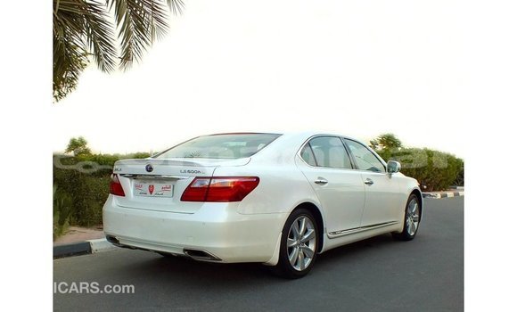 Buy Import Lexus LS White Car in Import - Dubai in Dhufar Buy Import Lexus LS White Car in Import - Dubai in Dhufar