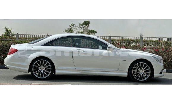 Buy Import Mercedes-Benz 190 White Car in Import - Dubai in Dhufar Buy Import Mercedes-Benz 190 White Car in Import - Dubai in Dhufar