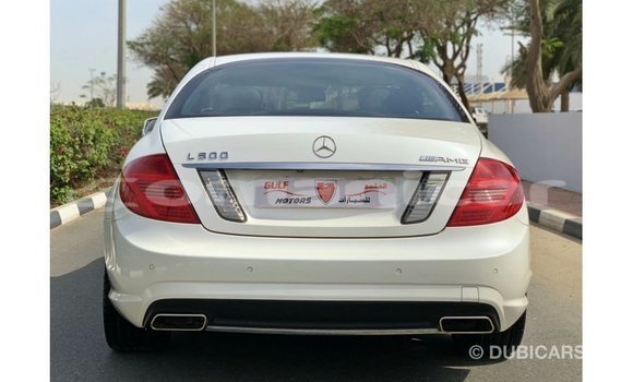 Buy Import Mercedes-Benz 190 White Car in Import - Dubai in Dhufar Buy Import Mercedes-Benz 190 White Car in Import - Dubai in Dhufar