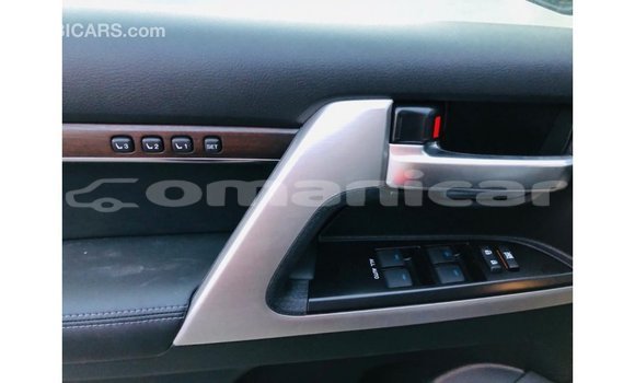 Buy Import Toyota Land Cruiser Black Car in Import - Dubai in Dhufar Buy Import Toyota Land Cruiser Black Car in Import - Dubai in Dhufar