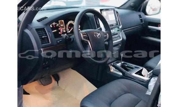Buy Import Toyota Land Cruiser Black Car in Import - Dubai in Dhufar Buy Import Toyota Land Cruiser Black Car in Import - Dubai in Dhufar