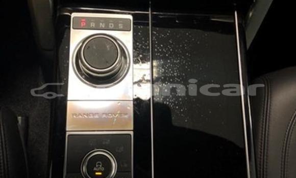 Buy Used Land Rover Range Rover Black Car in Muscat in Masqat Buy Used Land Rover Range Rover Black Car in Muscat in Masqat