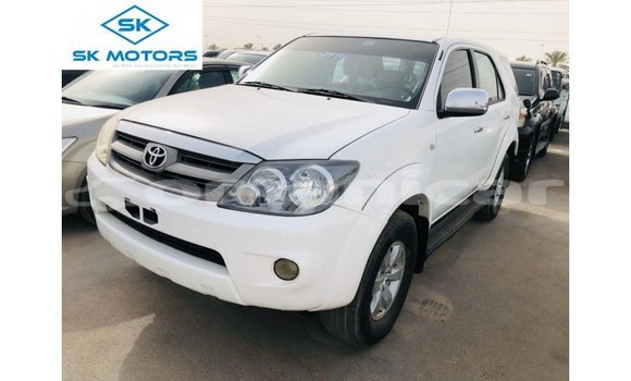 Buy Import Toyota Fortuner White Car in Import - Dubai in Dhufar Buy Import Toyota Fortuner White Car in Import - Dubai in Dhufar