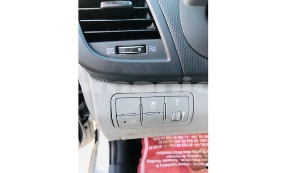 Buy Import Hyundai Accent Other Car in Import - Dubai in Dhufar Buy Import Hyundai Accent Other Car in Import - Dubai in Dhufar