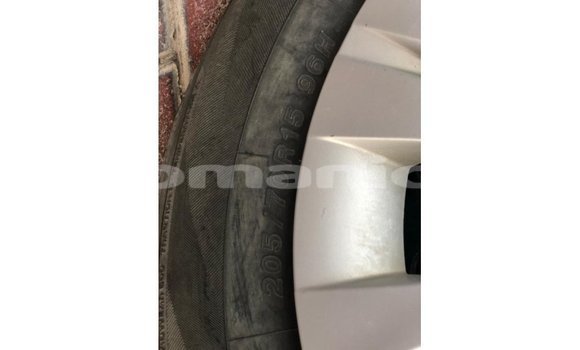 Buy Import Toyota Hilux White Car in Import - Dubai in Dhufar Buy Import Toyota Hilux White Car in Import - Dubai in Dhufar