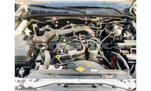 Buy Import Toyota Hilux White Car in Import - Dubai in Dhufar Buy Import Toyota Hilux White Car in Import - Dubai in Dhufar