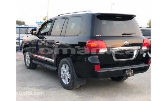 Buy Import Toyota Land Cruiser Black Car in Import - Dubai in Dhufar Buy Import Toyota Land Cruiser Black Car in Import - Dubai in Dhufar