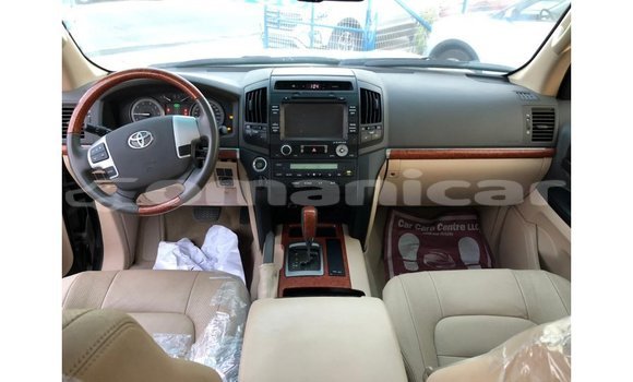 Buy Import Toyota Land Cruiser Black Car in Import - Dubai in Dhufar Buy Import Toyota Land Cruiser Black Car in Import - Dubai in Dhufar