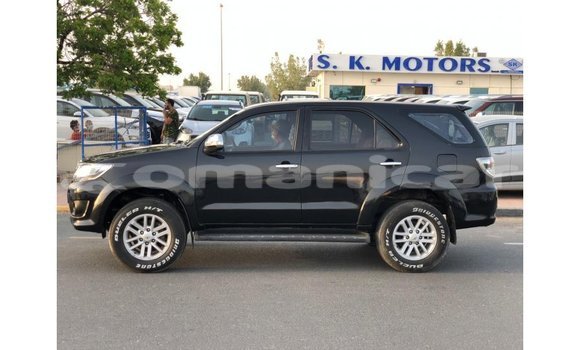 Buy Import Toyota Fortuner Black Car in Import - Dubai in Dhufar Buy Import Toyota Fortuner Black Car in Import - Dubai in Dhufar