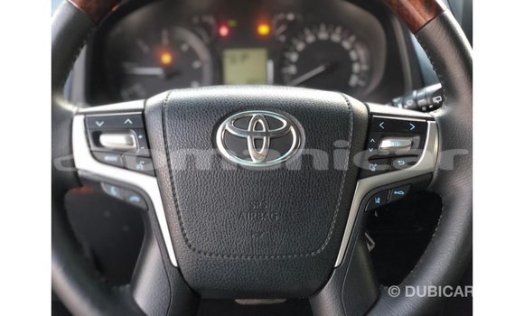 Buy Import Toyota Prado Black Car in Import - Dubai in Dhufar Buy Import Toyota Prado Black Car in Import - Dubai in Dhufar