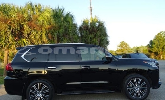 Buy Used Lexus LX 570 Black Car in Al khuwair in al-Batinah Buy Used Lexus LX 570 Black Car in Al khuwair in al-Batinah