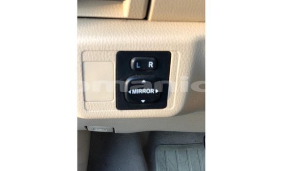 Buy Import Toyota Yaris White Car in Import - Dubai in Dhufar Buy Import Toyota Yaris White Car in Import - Dubai in Dhufar