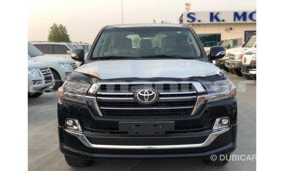 Buy Import Toyota Land Cruiser Black Car in Import - Dubai in Dhufar Buy Import Toyota Land Cruiser Black Car in Import - Dubai in Dhufar