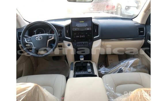 Buy Import Toyota Land Cruiser Black Car in Import - Dubai in Dhufar Buy Import Toyota Land Cruiser Black Car in Import - Dubai in Dhufar