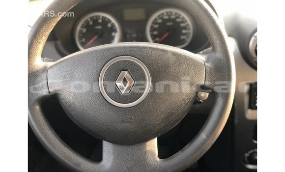 Buy Import Renault Duster White Car in Import - Dubai in Dhufar Buy Import Renault Duster White Car in Import - Dubai in Dhufar