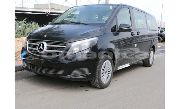Buy Import Mercedes-Benz 250 Black Car in Import - Dubai in Dhufar Buy Import Mercedes-Benz 250 Black Car in Import - Dubai in Dhufar