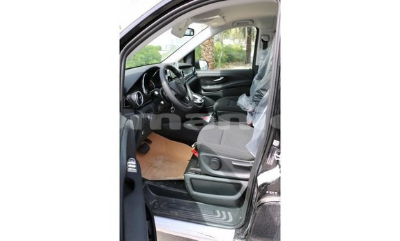 Buy Import Mercedes-Benz 250 Black Car in Import - Dubai in Dhufar Buy Import Mercedes-Benz 250 Black Car in Import - Dubai in Dhufar