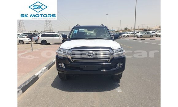 Buy Import Toyota Land Cruiser Black Car in Import - Dubai in Dhufar Buy Import Toyota Land Cruiser Black Car in Import - Dubai in Dhufar