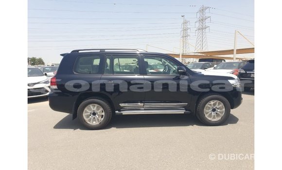 Buy Import Toyota Land Cruiser Black Car in Import - Dubai in Dhufar Buy Import Toyota Land Cruiser Black Car in Import - Dubai in Dhufar