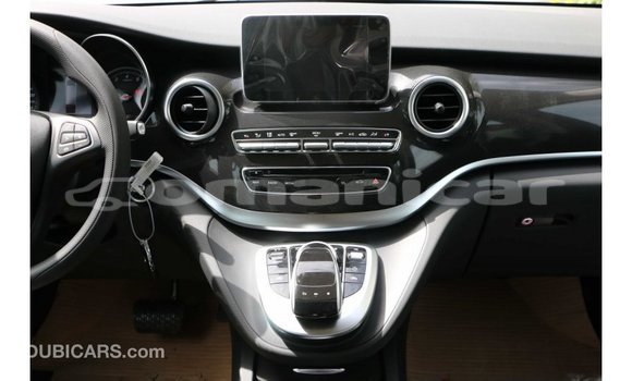 Buy Import Mercedes-Benz 250 Black Car in Import - Dubai in Dhufar Buy Import Mercedes-Benz 250 Black Car in Import - Dubai in Dhufar