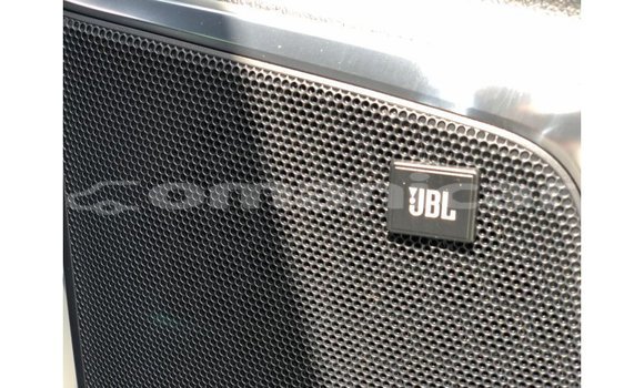 Buy Import Toyota Alphard White Car in Import - Dubai in Dhufar Buy Import Toyota Alphard White Car in Import - Dubai in Dhufar